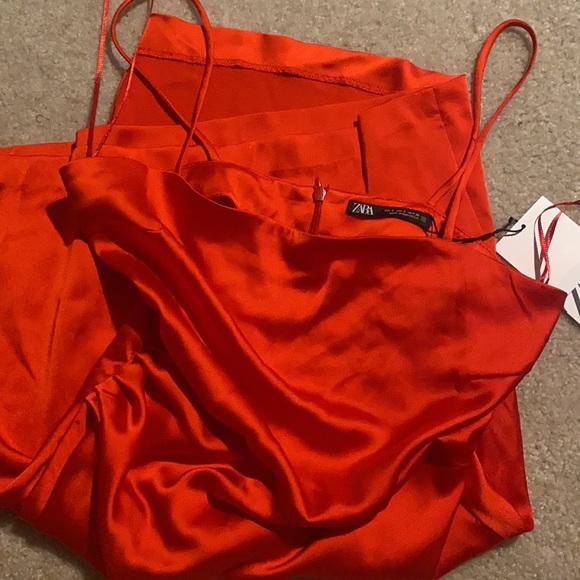 Zara satin effect red dress - Picture 9 of 13